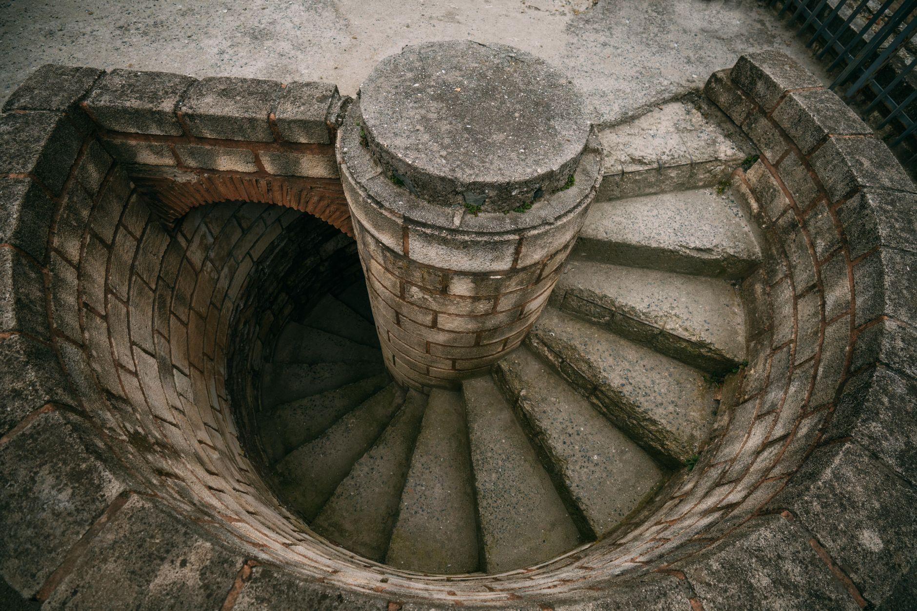 A spiral staircase seen from directly above